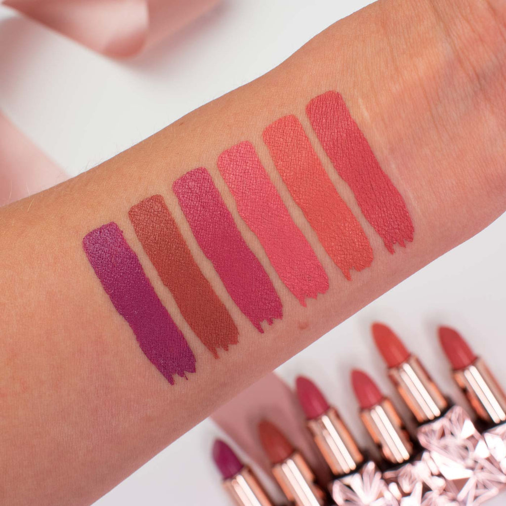 MOUTH OFF! Lipstick Lip Service